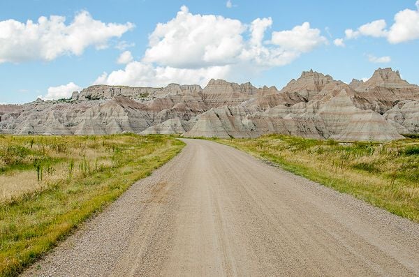 Badlands National Park in South Dakota is one of the cool places to visit in the US.