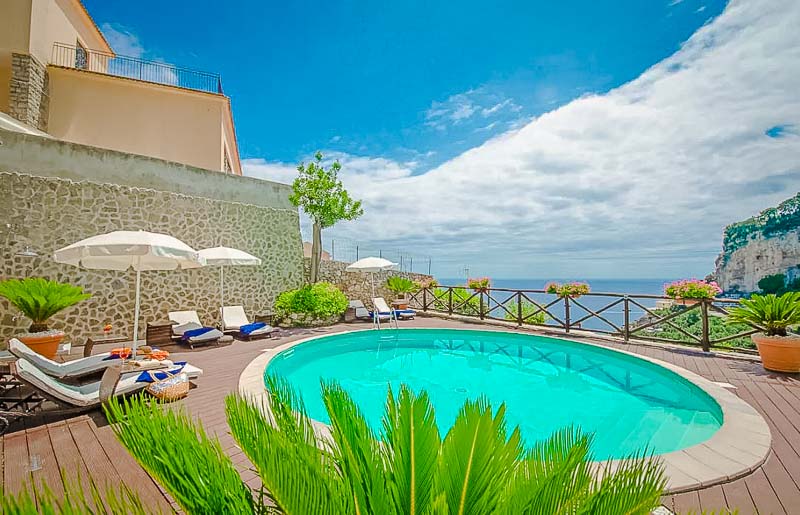 Beautiful Airbnb on the Amalfi Coast.