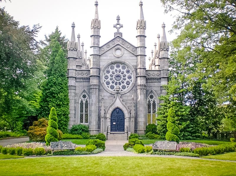 Bigelow Chapel is a unique sight found in Mount Auburn Cemetery.