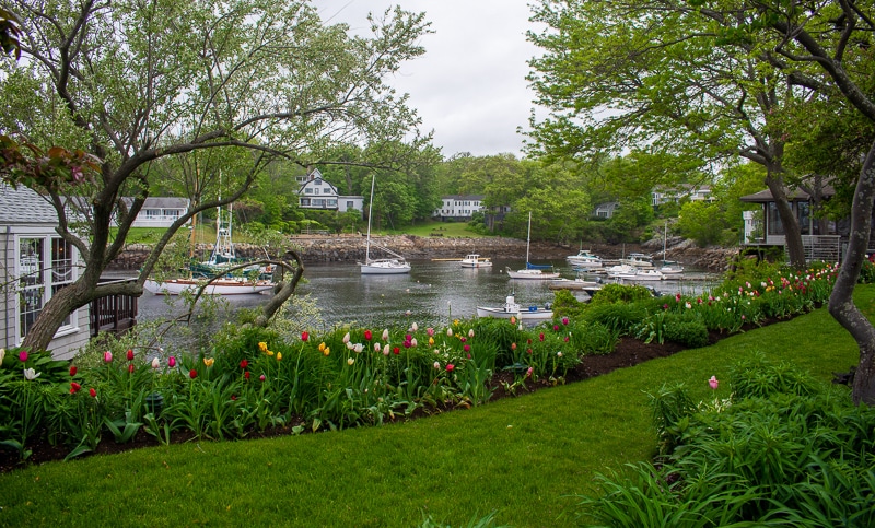 If you want to avoid the crowds, I recommend visiting Ogunquit in the late-spring.