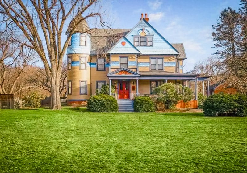 Beautiful Victorian-era home in CT is among the top New England rentals