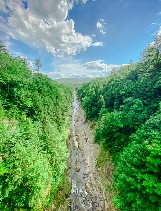 Quechee Gorge in Vermont is among the best hikes in New England.