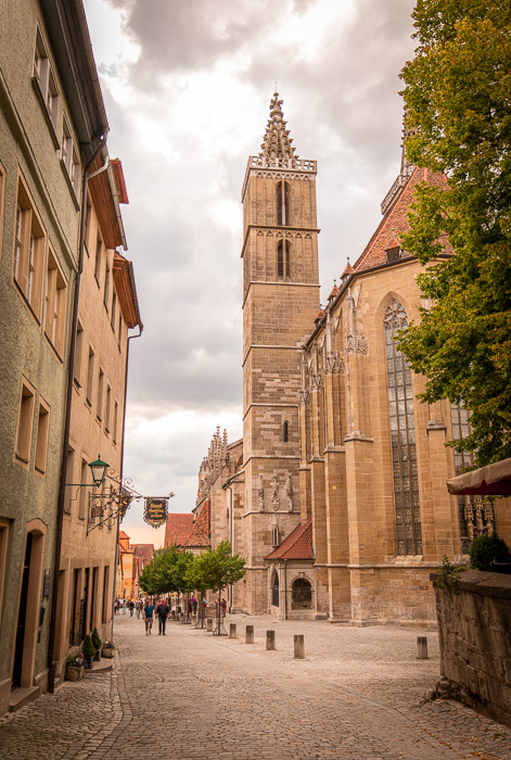 St. Jacob's Church in Rothenburg ob der Tauber was built between 1311-1484, taking 170 years to complete.