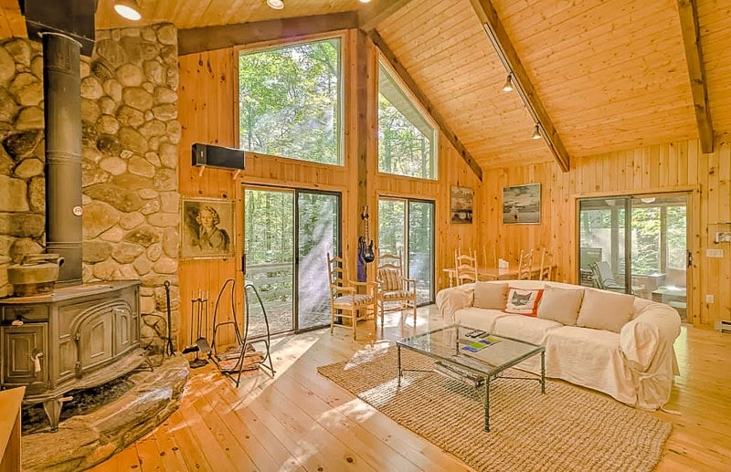 Beautiful layout and interior decor of the Berkshire Cabin.