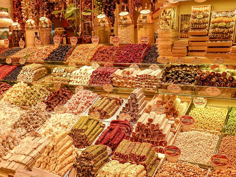 You’ll have no problem finding sweets in Istanbul. Be sure to take some home with you if you can! 